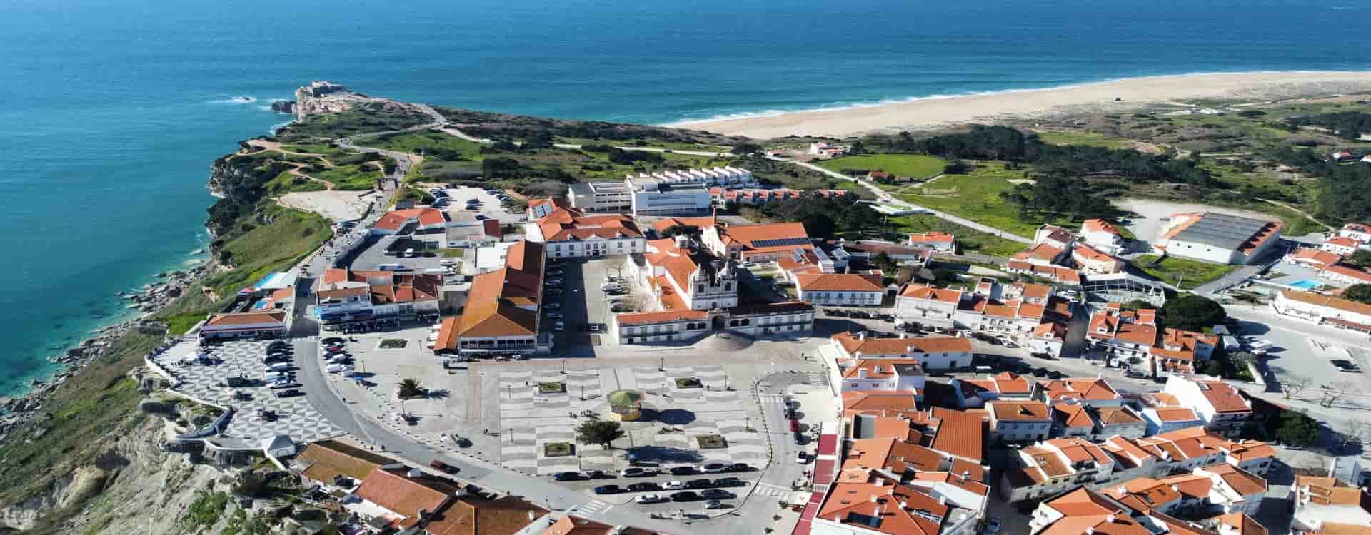 Estrada Atlântica de mota-nazaré Portugal